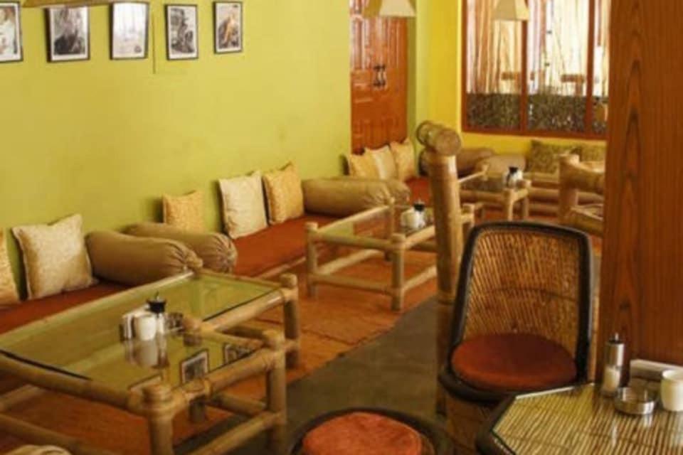 מנאלי Drifter'S Inn & Cafe מראה חיצוני תמונה