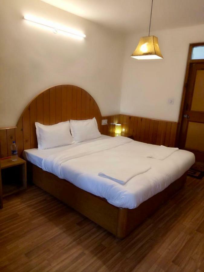 מנאלי Drifter'S Inn & Cafe מראה חיצוני תמונה